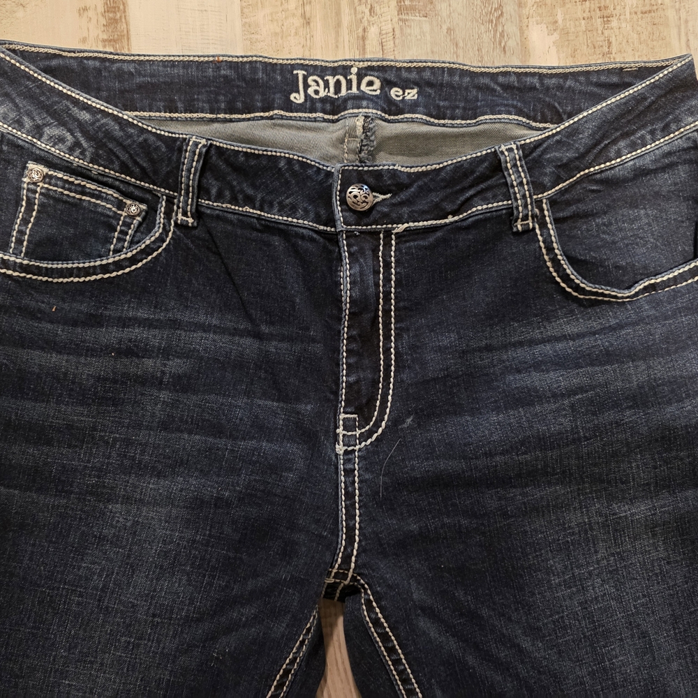 Women's Boot Cut Jeans - Dark Blue